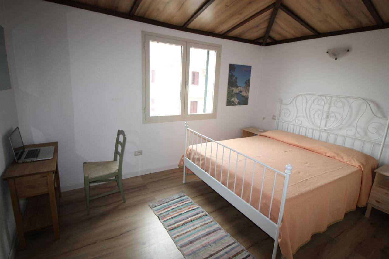 Sa Domo De Mannoi Apartamento Orosei Exterior foto